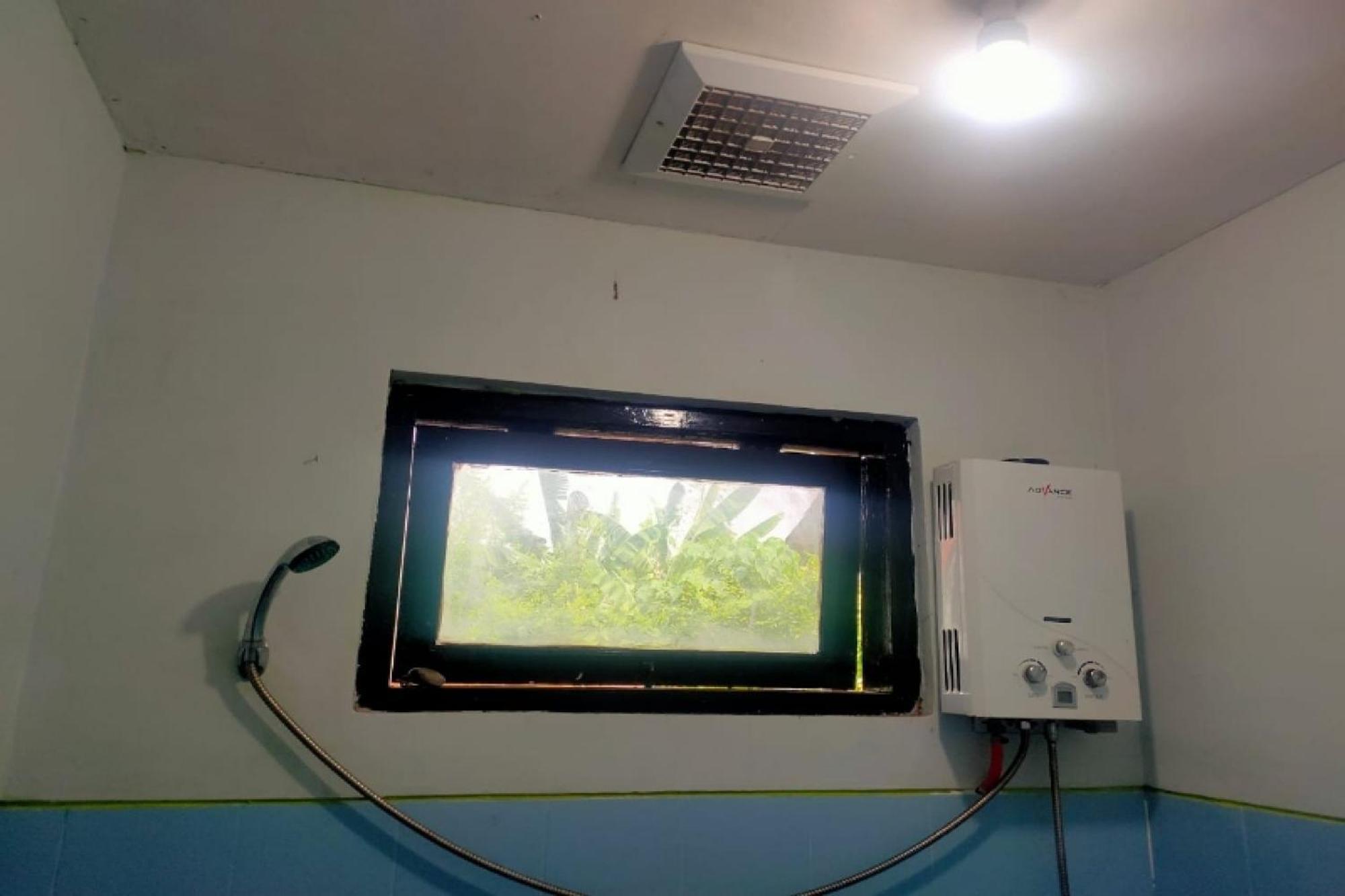 Oyo 91179 Hotel Lagalleria Sumenep Luaran gambar